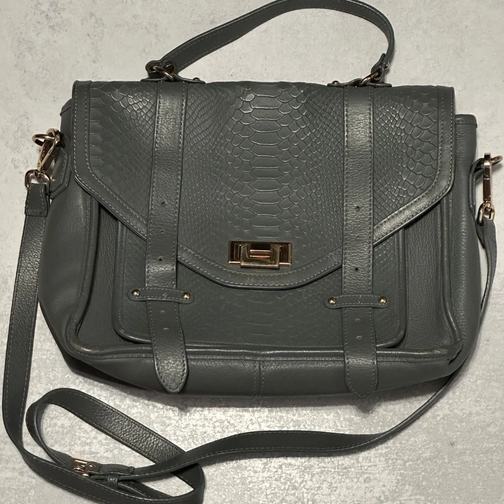 GIGI New York Hayden Satchel EUC - Picture 3 of 7